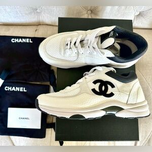 New CHANEL Classic White & Black CC Logo Sneakers - Size 38 | Authentic NWT